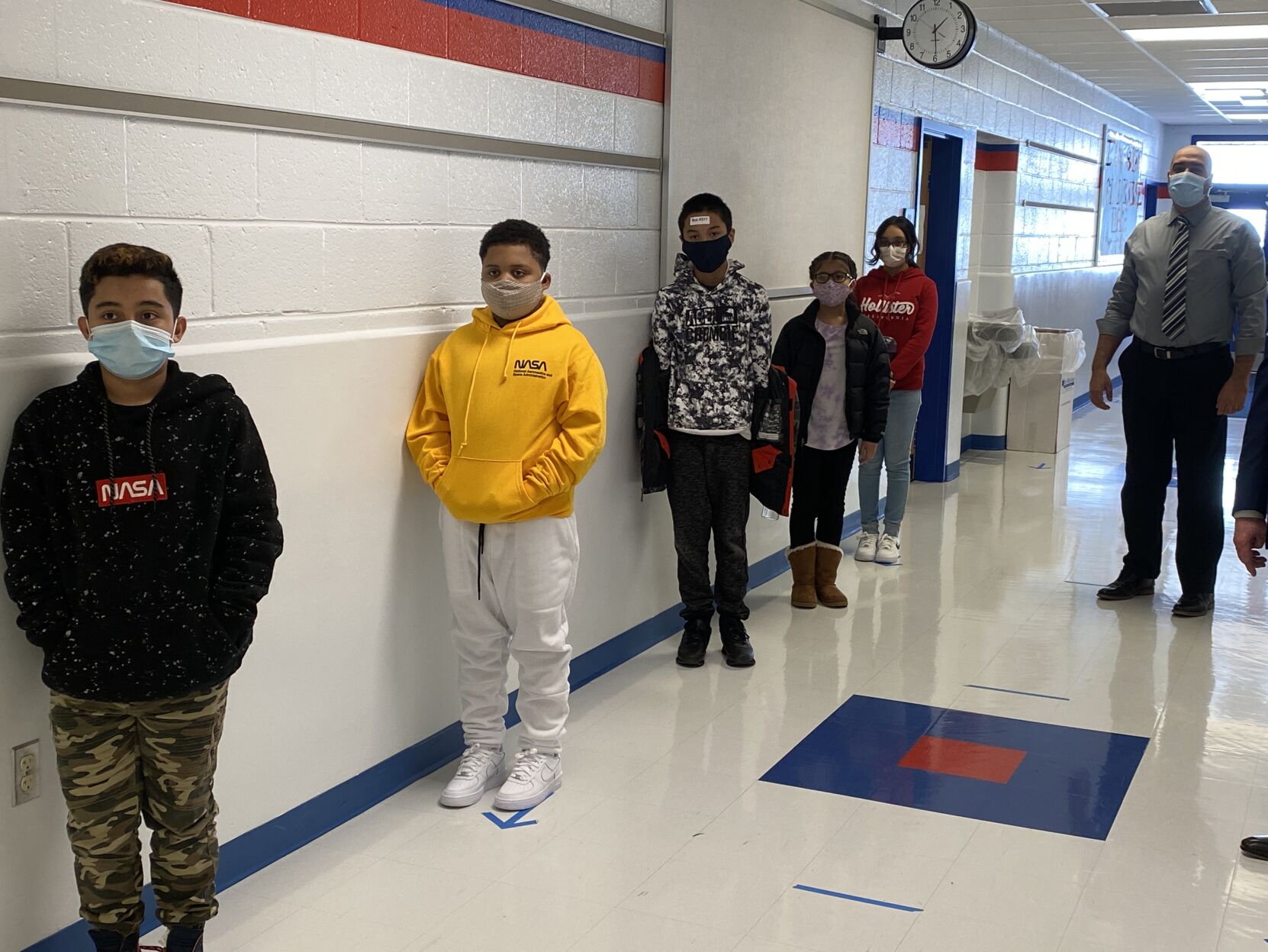 Dumfries elementary school students return to school